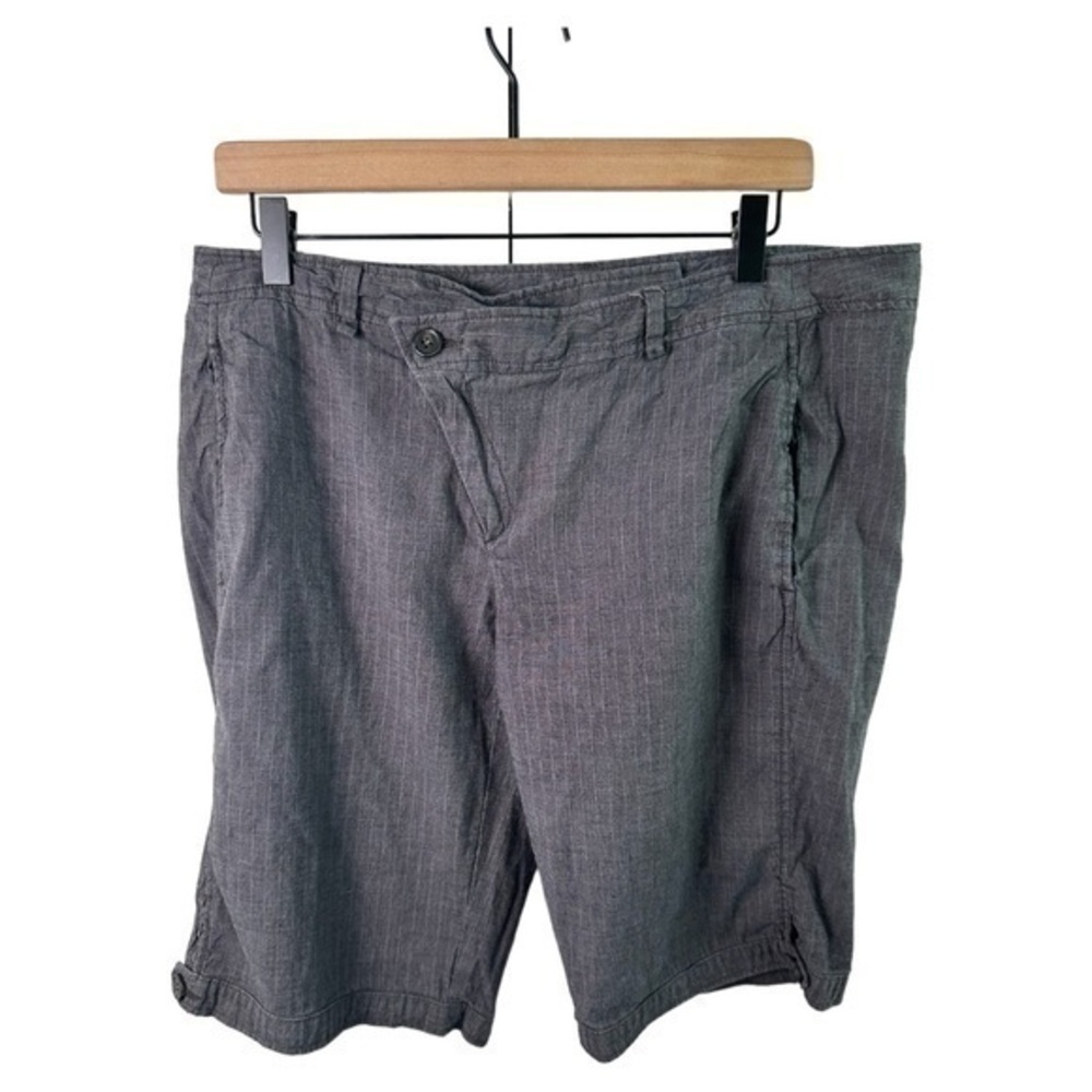 Sisley Shorts Womens 36 Linen Gray Bermuda Shorts IT 48 Asymmetrical